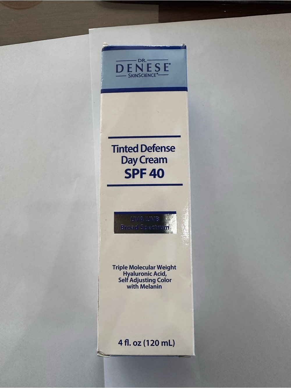 Dr. Denese Tinted Defense Day Cream SPF 40 - White/Blue